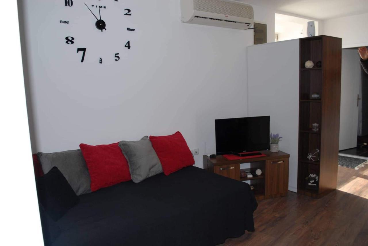 Stan Na Dan - Apartman Djordjevic Vranje Exterior photo